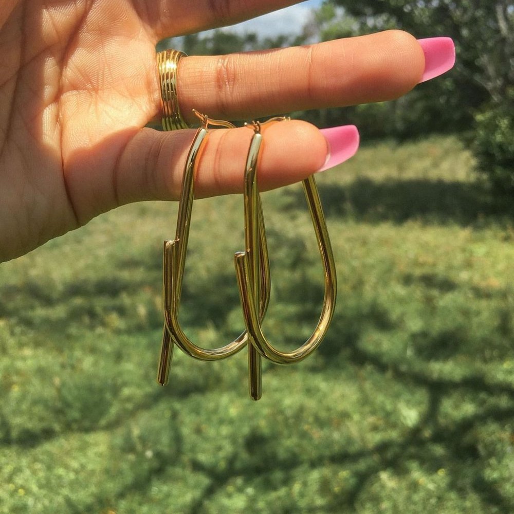Statement 18K Gold Hoop Earrings - Picture 4 of 11